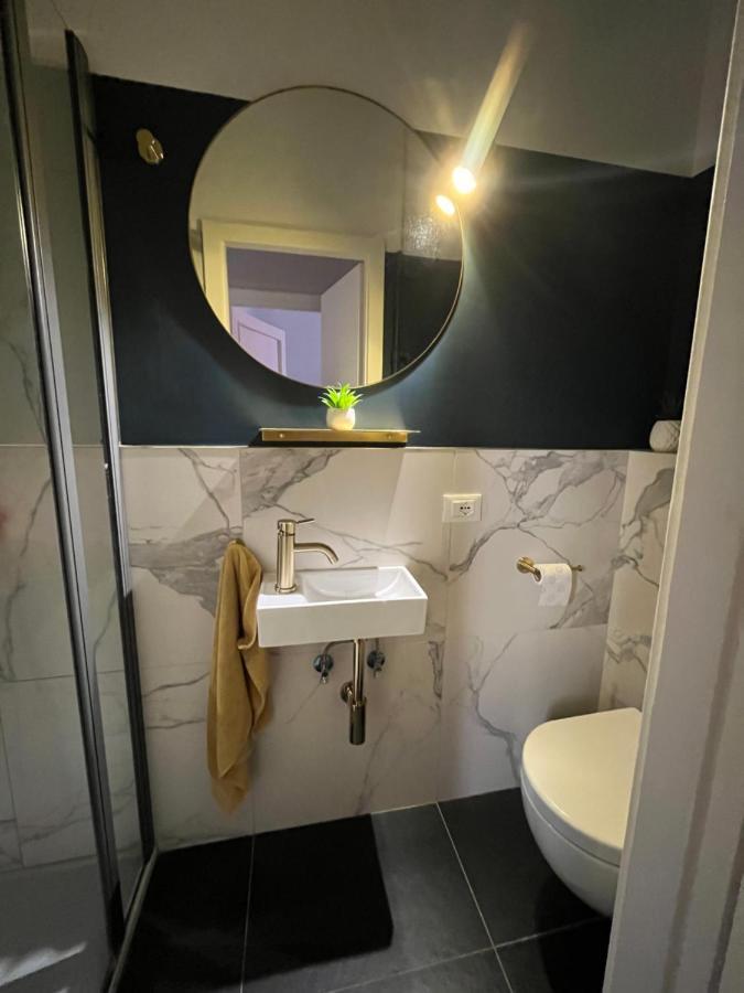 Baronio 22 * Rome